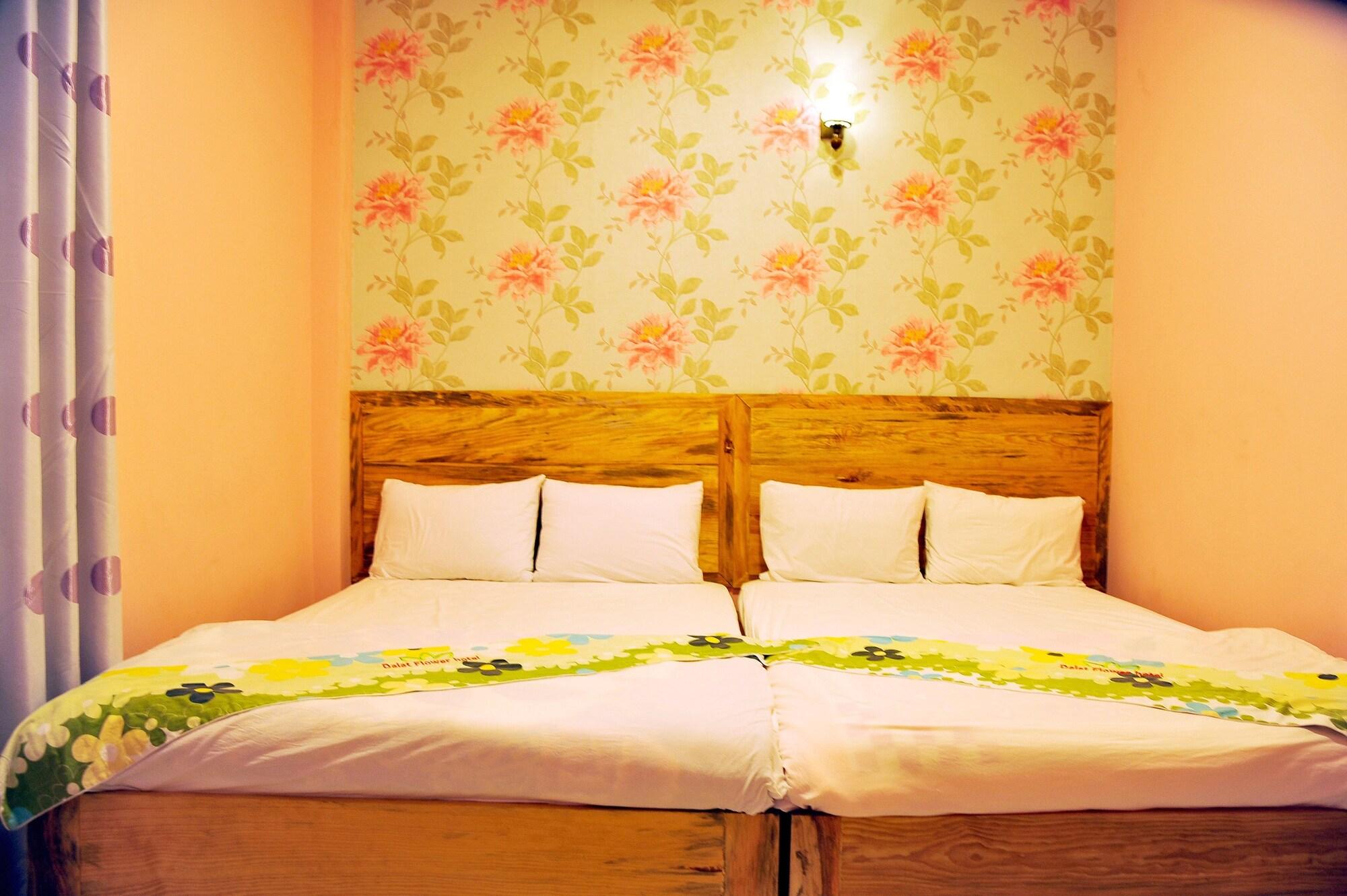 Dalat Flowery Hotel & Coffee Екстер'єр фото