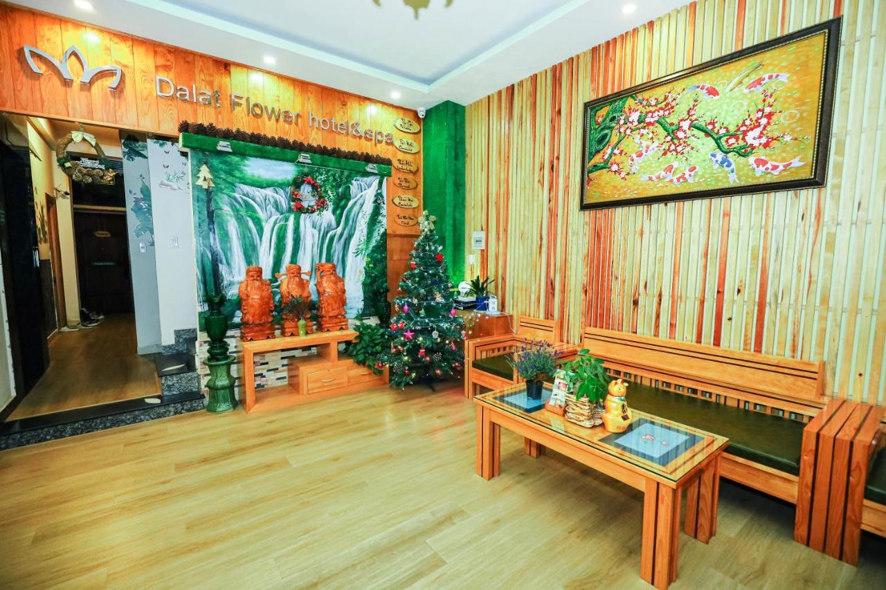 Dalat Flowery Hotel & Coffee Екстер'єр фото