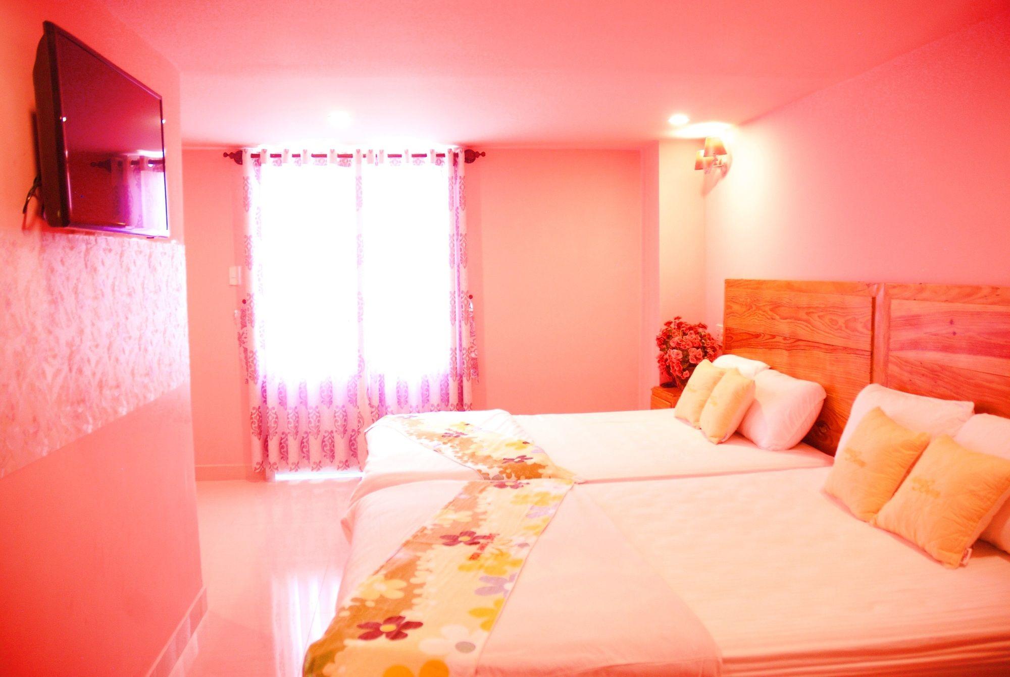 Dalat Flowery Hotel & Coffee Екстер'єр фото